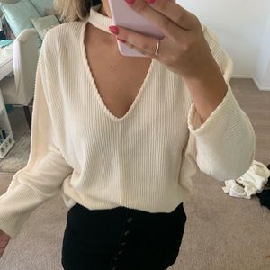 Chocker cream sweater v neck sweater